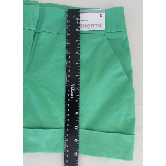 Brat green NY‎ & Co shorts Sz 2 New with tags - Picture 7 of 8